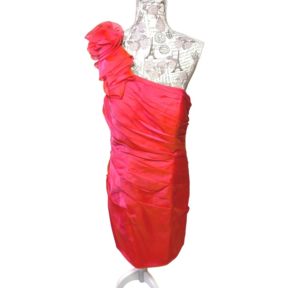 Vintage Liz Fields Coral One Shoulder Ruched Flower Accent GLINDA Dress SZ 8